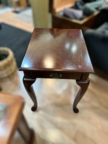 Bombay Brown End Table