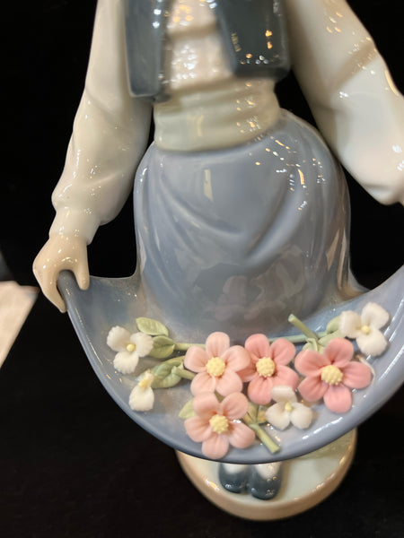 Nao “School Girl holding Flowers” Figurine