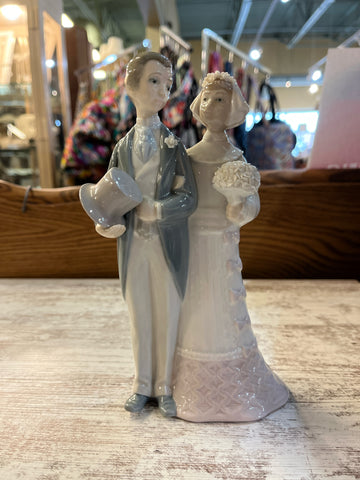 Lladro "Bride & Groom Figurine