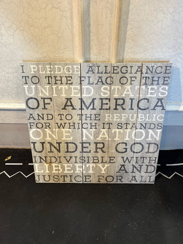NWT "I Pledge Allegiance..." Sign
