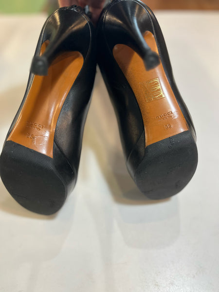 GUCCI Black "Tassle Leather Riding" Boots