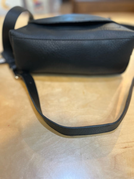 NWT Louenhide “Baby Blaze Black” Handbag