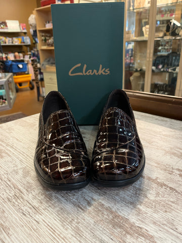 Clarks “May Poppy” Loafers