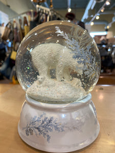 Pfaltzgraff Polar Bear Snowglobe