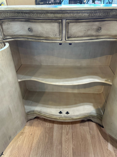 Hooker Furniture Seven Seas Hall Closet