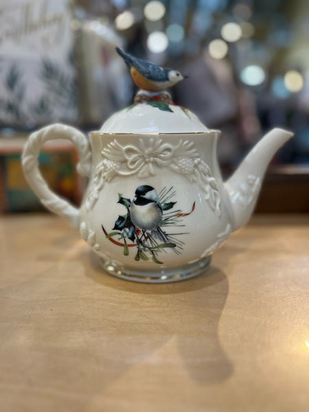 Lenox “Winter Greetings” Tea Pot