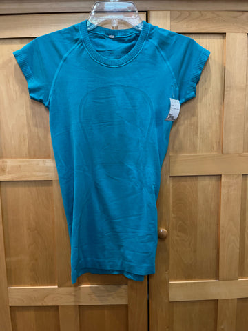 Lululemon Teal T-shirt