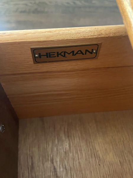 Hekman William & Mary Style Burlwood Low Boy Table