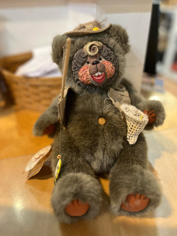 NWT Barton’s Creek Collections Fishing Bear