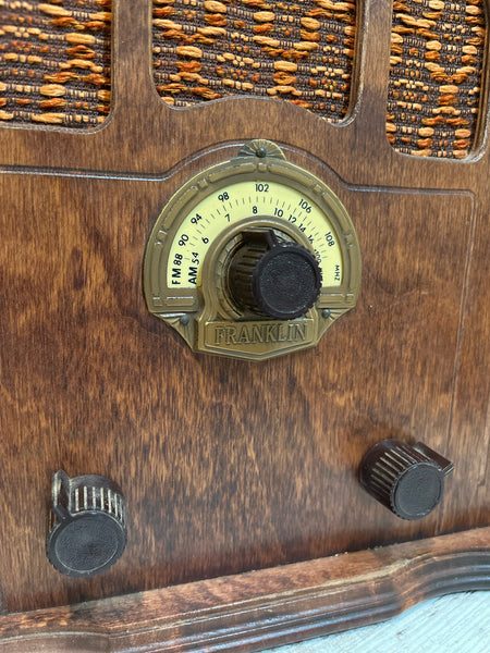 Retro Franklin Radio