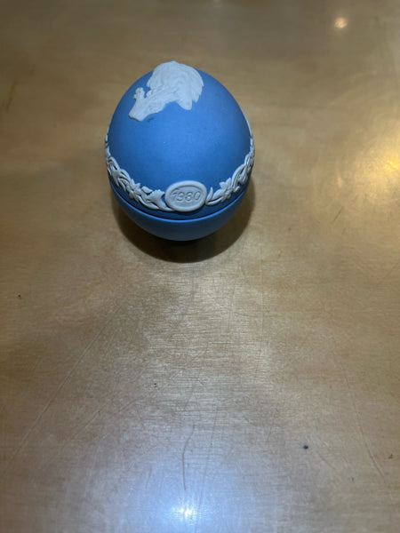 Wedgewood Owl Egg Trinket Box
