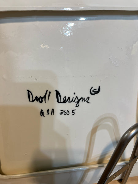 Droll Design Plate & Stand