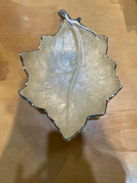 Julia Knight White Grape Leaf Bowl