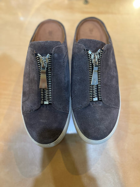 Frye Slip-On Shoes 8.5