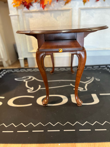 Gordon's Cherrywood Drop Leaf Queen Anne Style End Table
