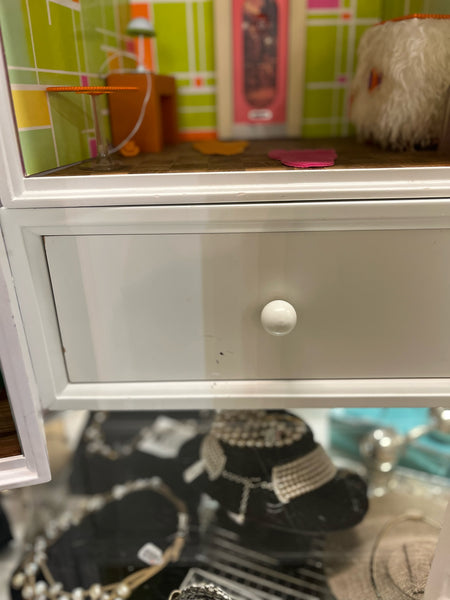 American Girl Doll Mini’s Illuma-Room & Drawer Set