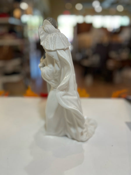 Nao Bride & Groom Wedding Cake Topper Figurine