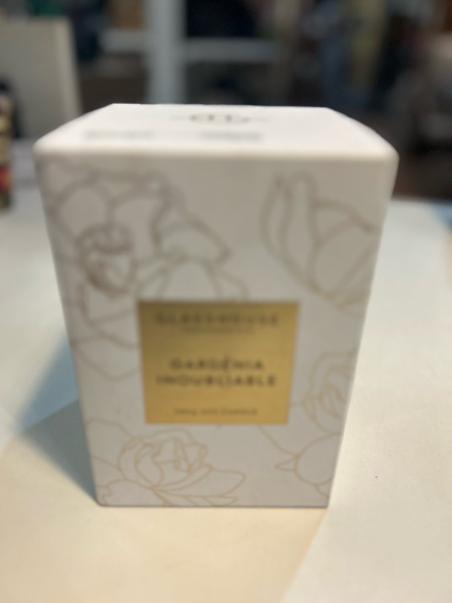 Glasshouse Fragrances "Gardenia Inouabliable Candle