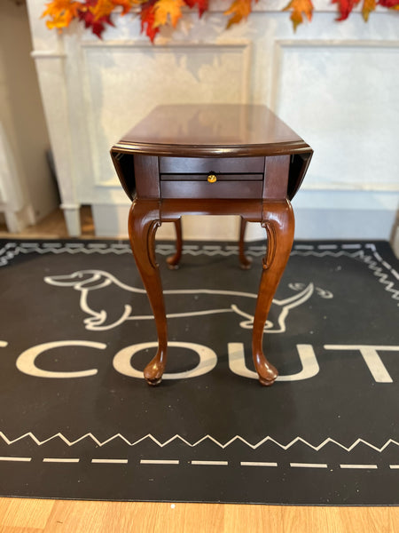 Gordon's Cherrywood Drop Leaf Queen Anne Style End Table