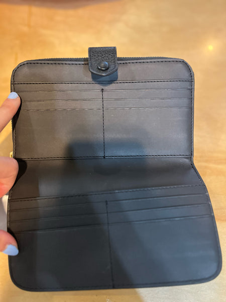 Vera Bradley Black “Large Tab” Wallet