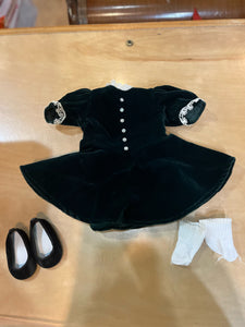 American Girl “Molly’s Green Holiday Outfit”