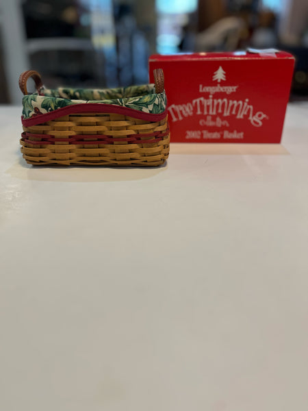 Longaberger "Tree Trimming" Treats Basket