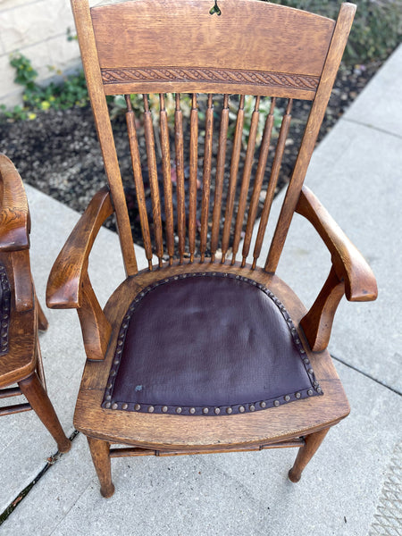 Set of 2 Jury Chairs