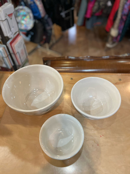 Longaberger Set of 3 Mixing Bowls