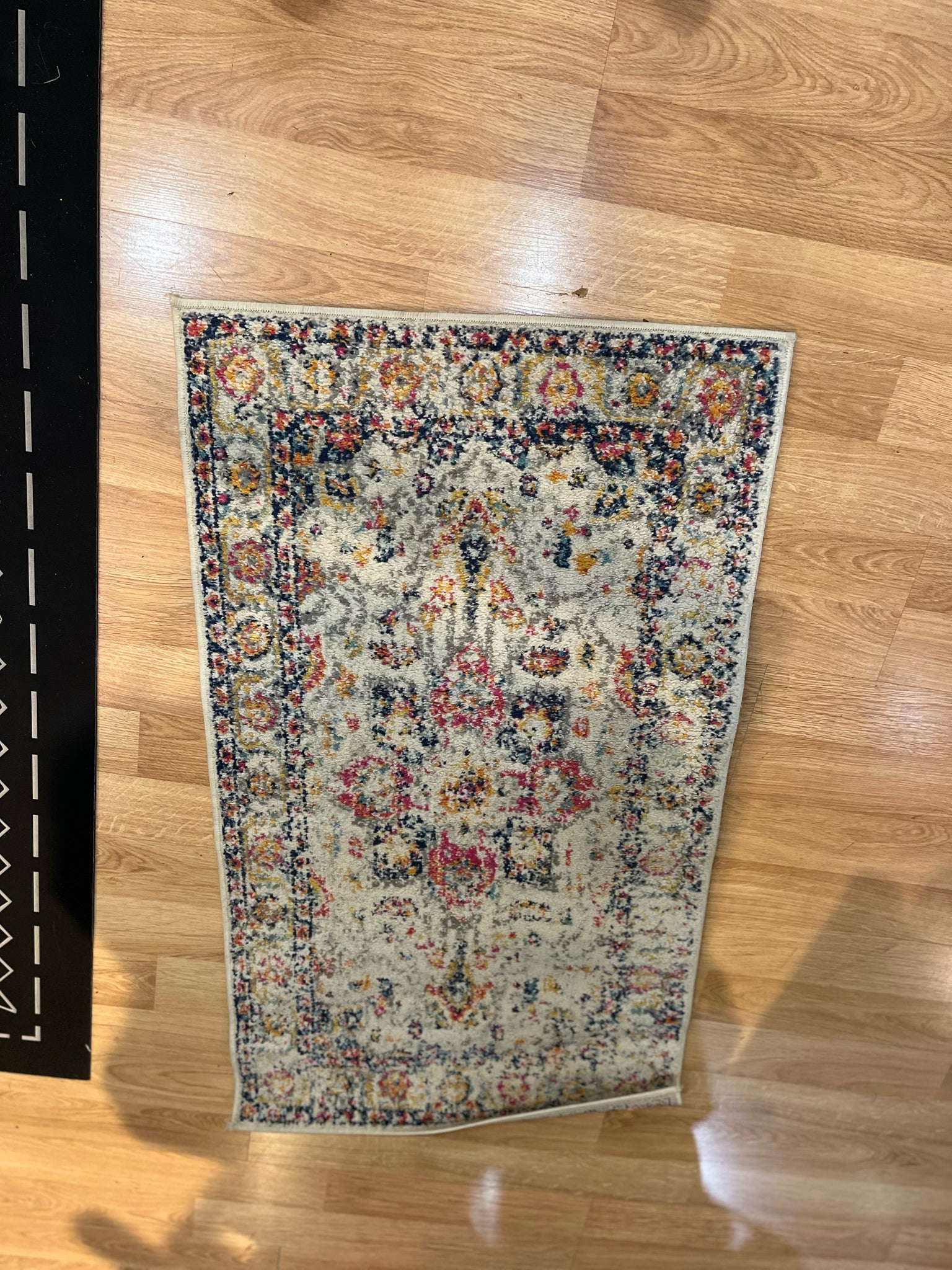 Safavieh "Madison" 2'3" x 4" Rug
