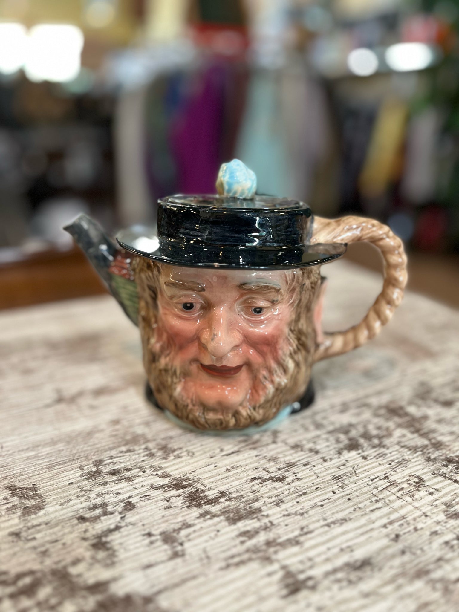 Beswick Dickens "Peggotty" lidded ceramic tea pot