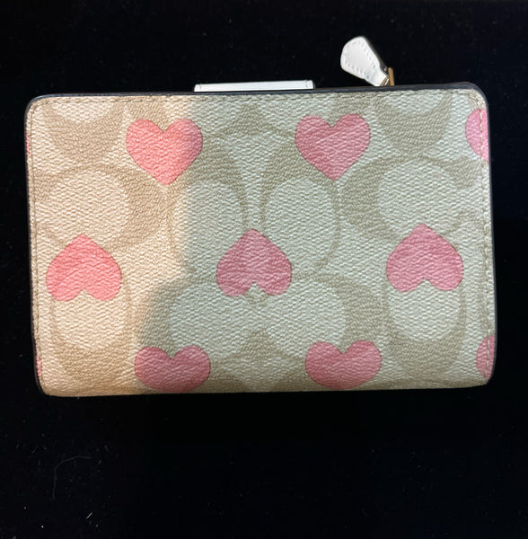 Coach Signature Heart Wallet