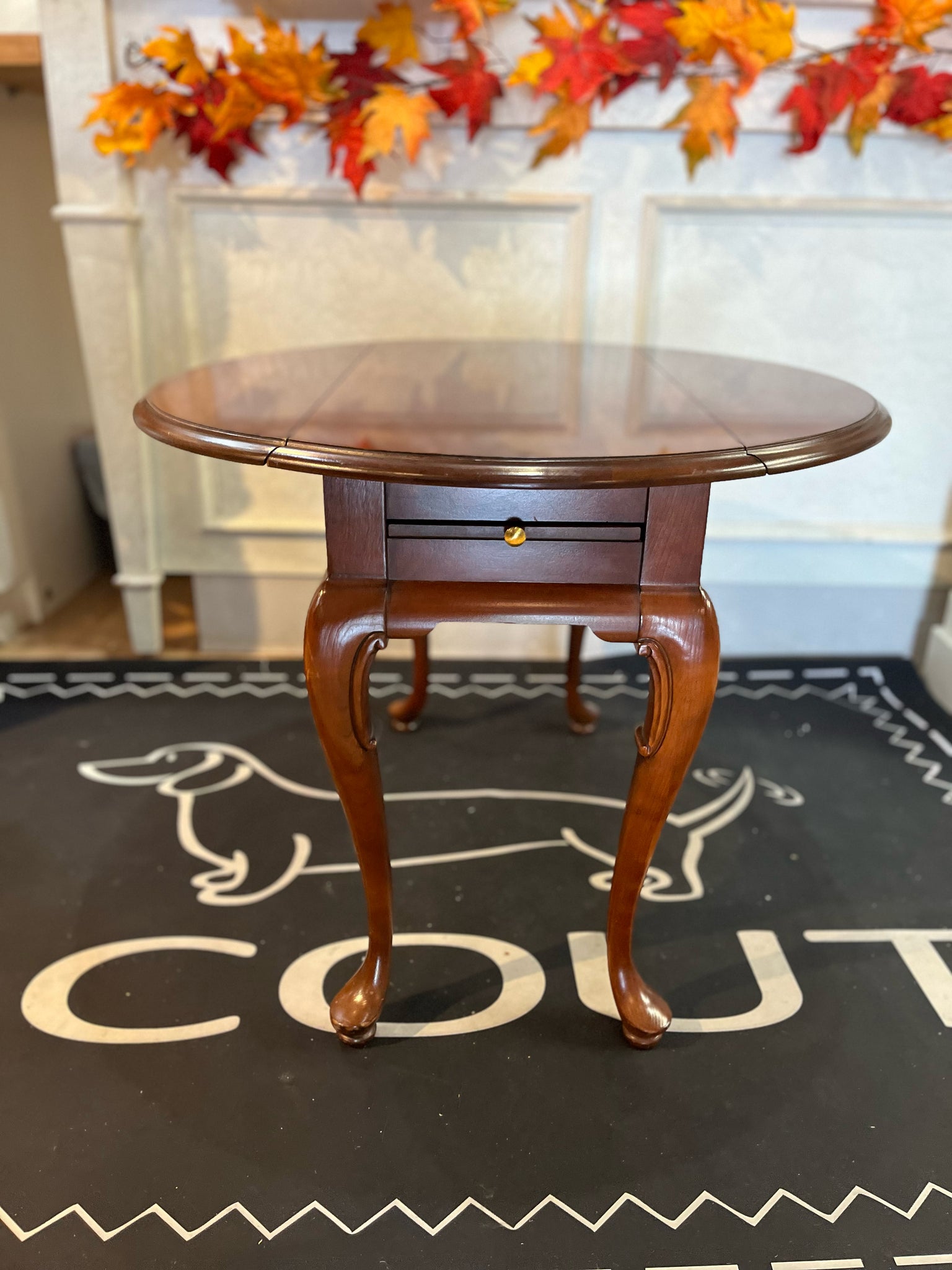 Gordon's Cherrywood Drop Leaf Queen Anne Style End Table