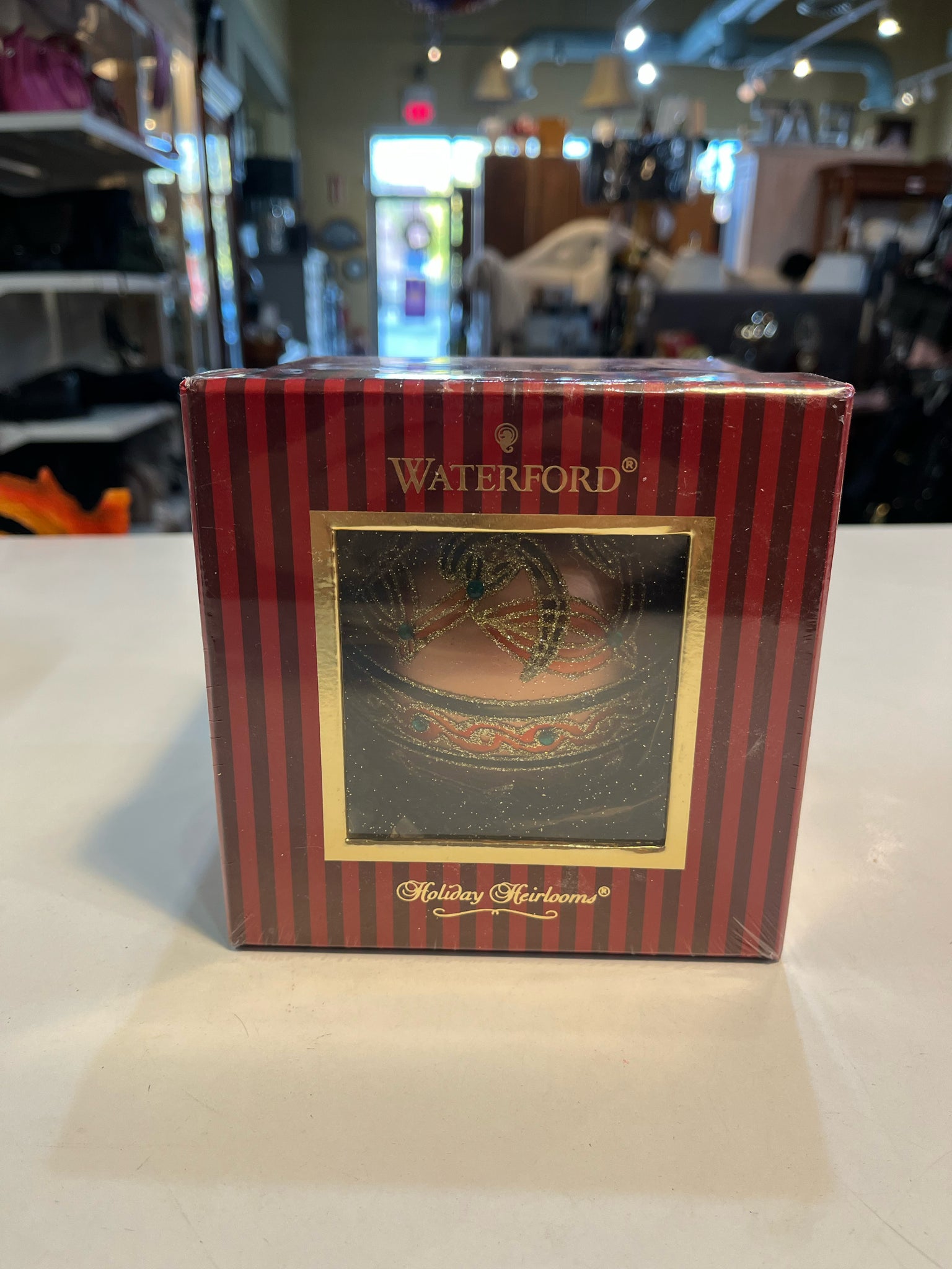 NIB Waterford Holiday Heirlooms "Celtic Sea Scroll Ball" Ornament