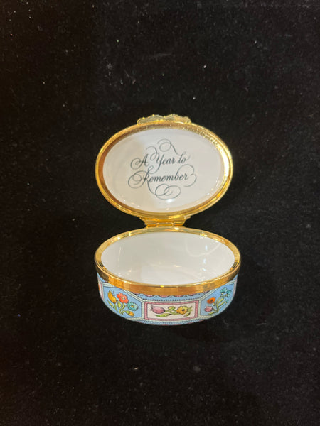 Halcyon Days Enamels "1990" Trinket Box Figurine