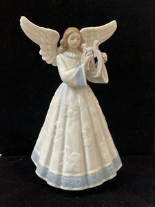 Lladro “Heavenly Harpist Tree Topper” Figurine