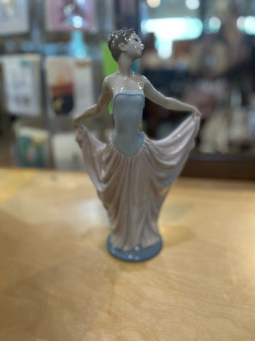 Lladro  "Dancer Woman" Figurine