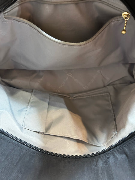 Baggallini Black San Mariano Satchel