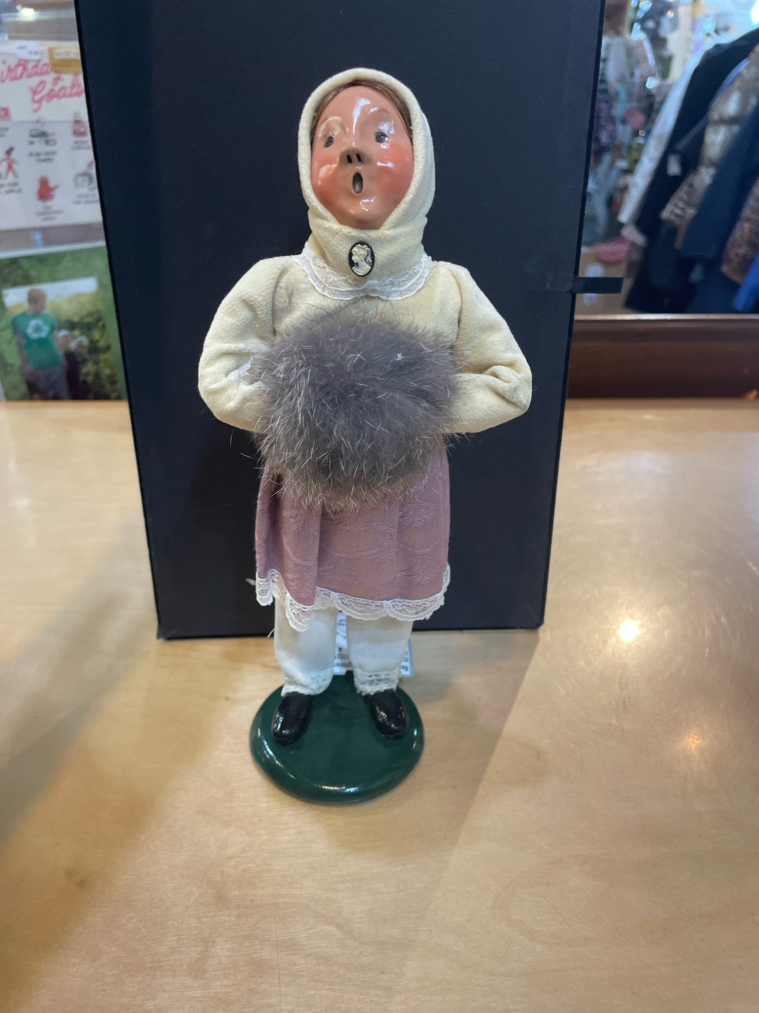 Byer’s Choice Caroler Figurine
