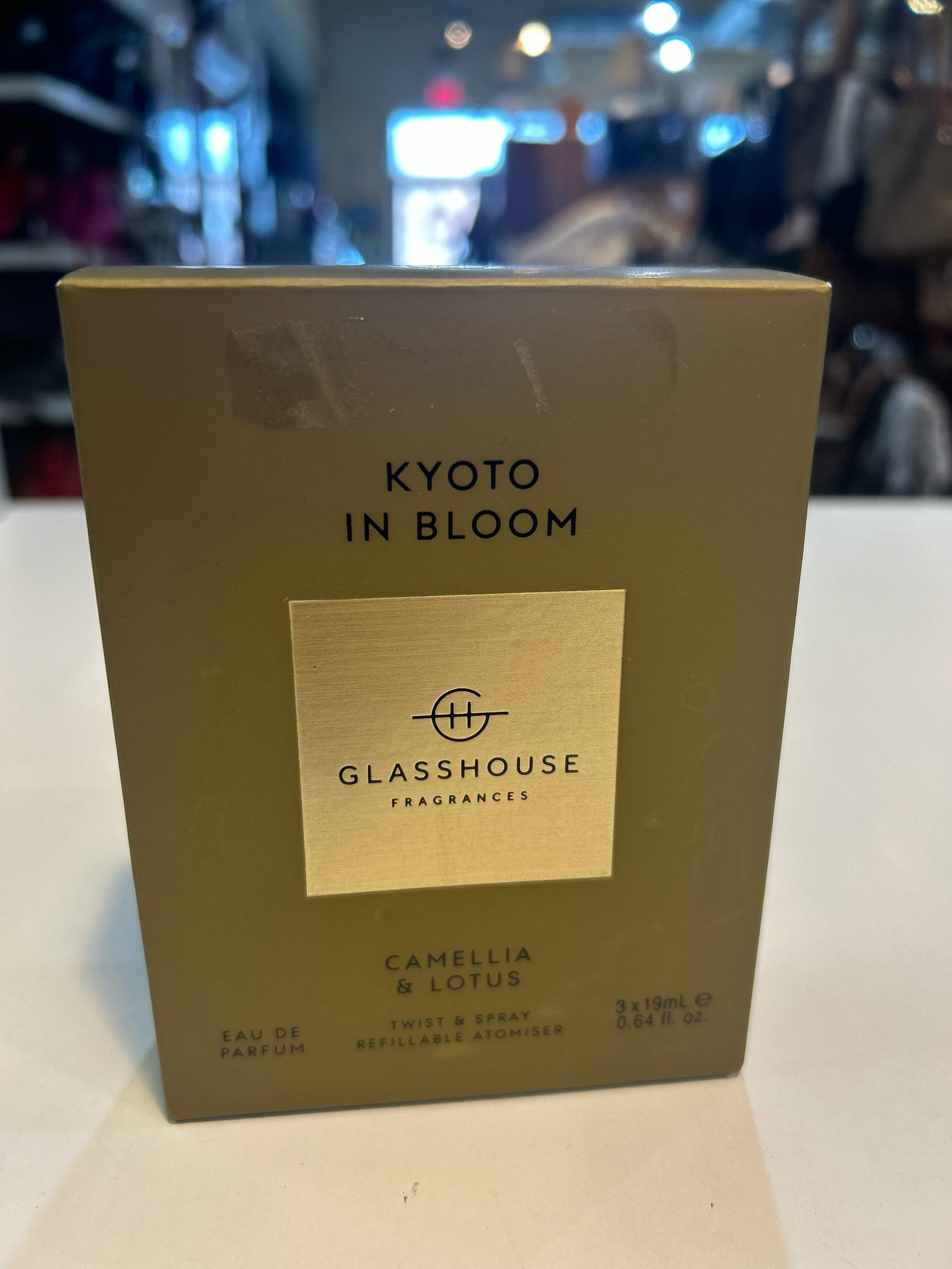 Glasshouse Fragrances "Kyoto in Bloom" Twist & Spray Refillable Atomiser Set