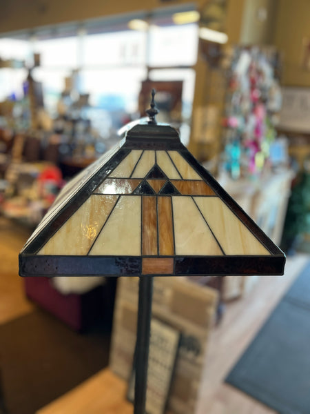 Beige Tiffany Style Lamp