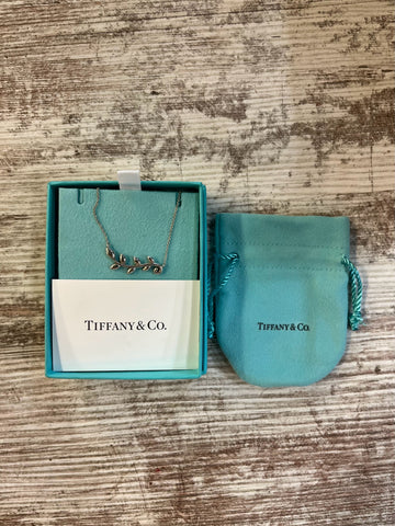 Tiffany x Paloma Picasso Leaf Pendant Necklace