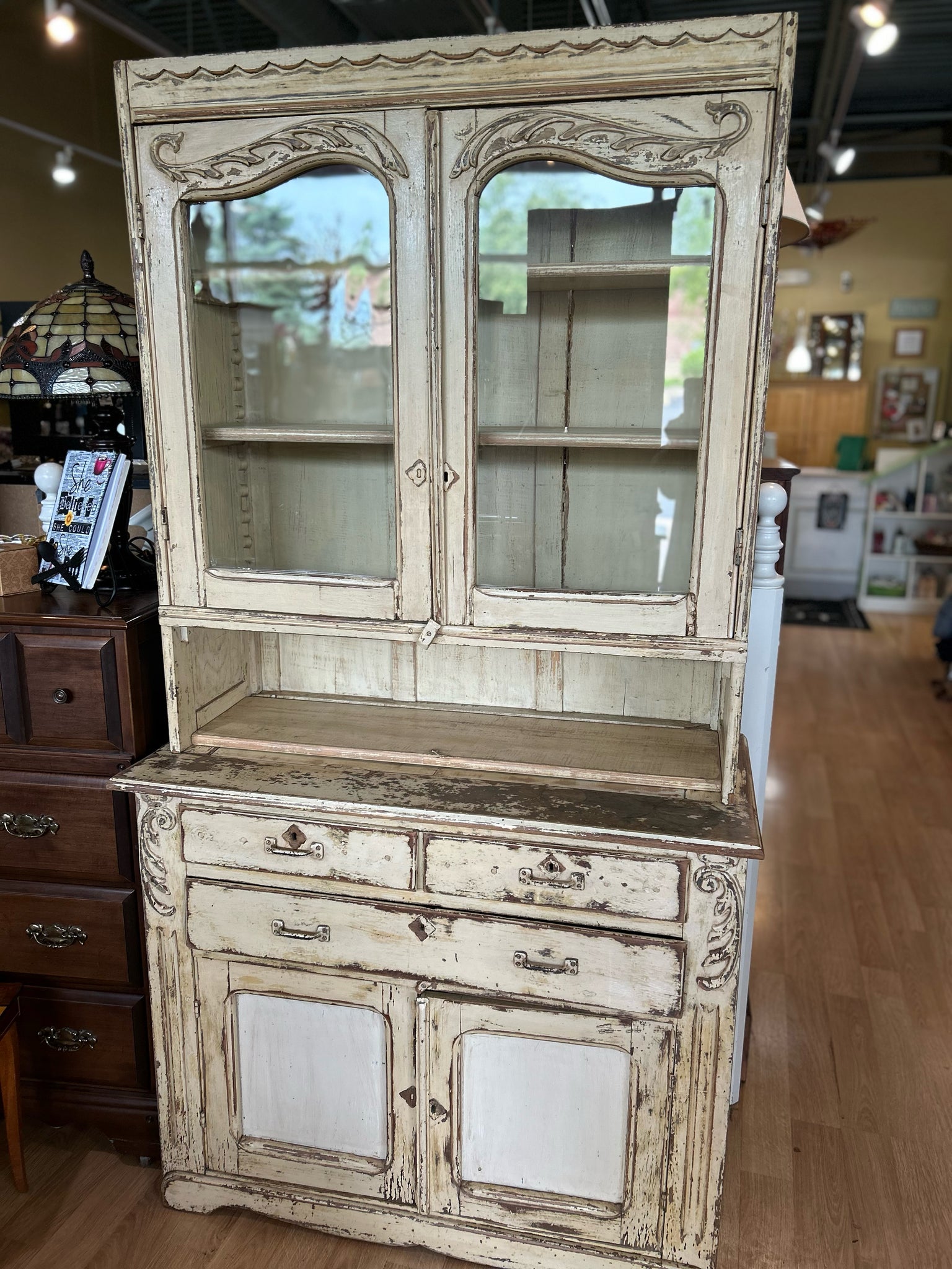 Refurbished Hutch