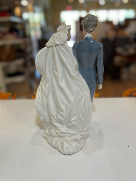 Nao Bride & Groom Wedding Cake Topper Figurine