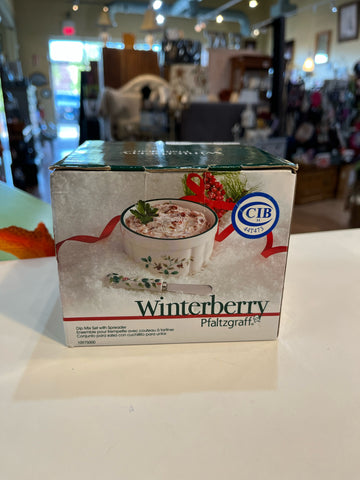 Pfaltzgraff Winterberry Dip Set