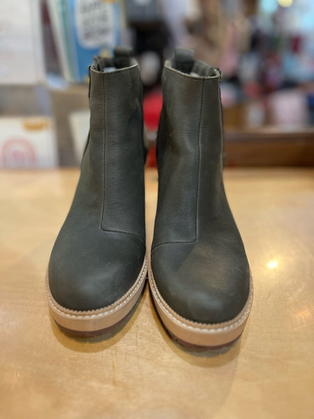 Toms Olive Green “Raven” Boots