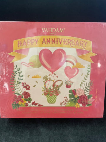 VAHDAM India Happy Anniversary Assorted Loose Leaf Tea Gift Set