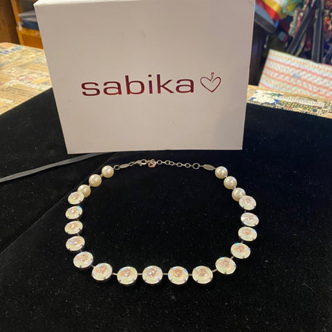 Sabika White Iridescent Pearl Necklace