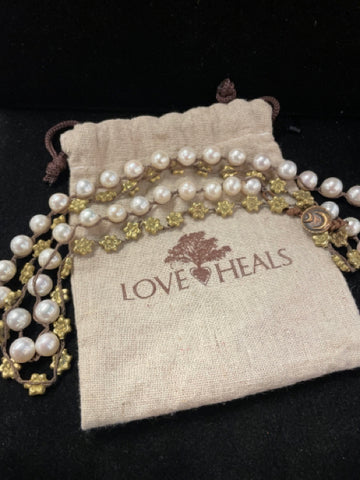 Love Heals Necklace with Pearls with Gold Flowers