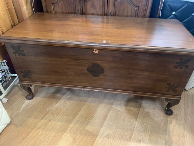 Brown Wooden Cedar Chest by Roots Manufacturing Co in Chicago