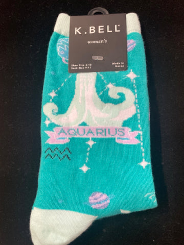 Aquarius Women's Crew Size 4-10 Socks